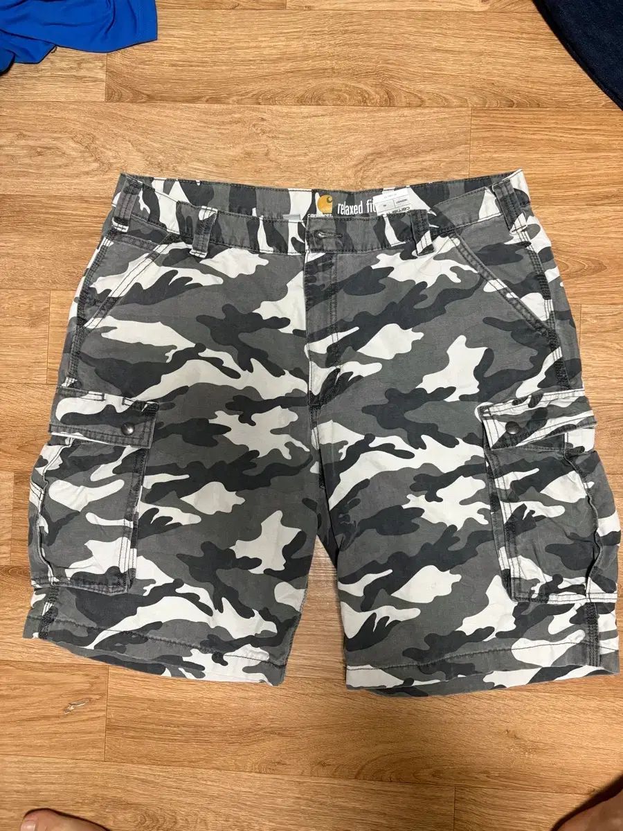 Carhartt カーハート 迷彩パンツ
