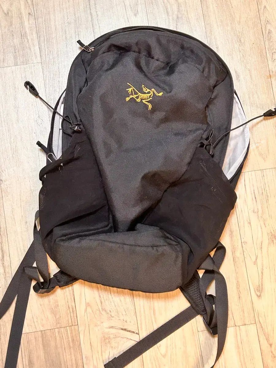 ARC'TERYX マンティス 16
