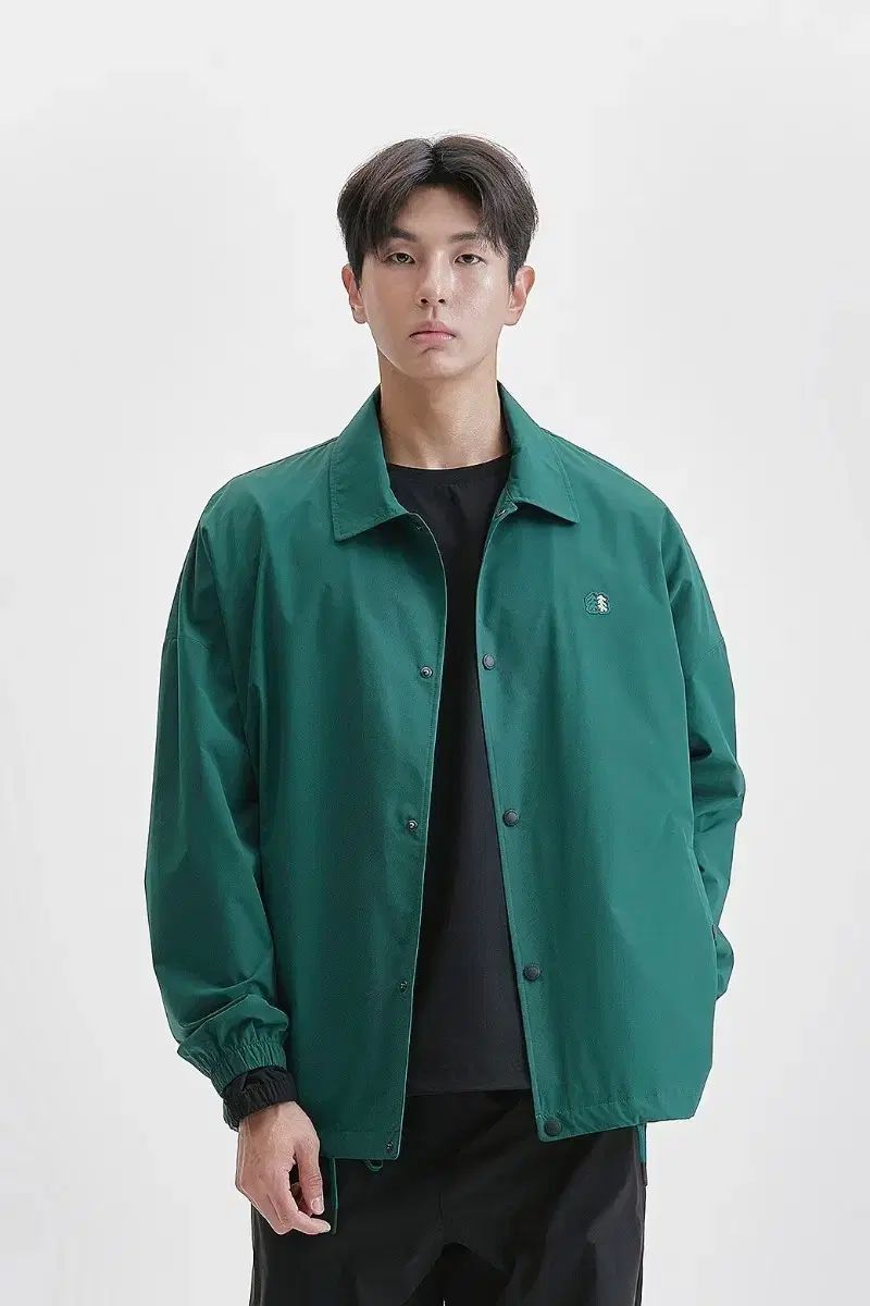 KOLON SPORT ブラック コーチジャケット 出品 15 8万