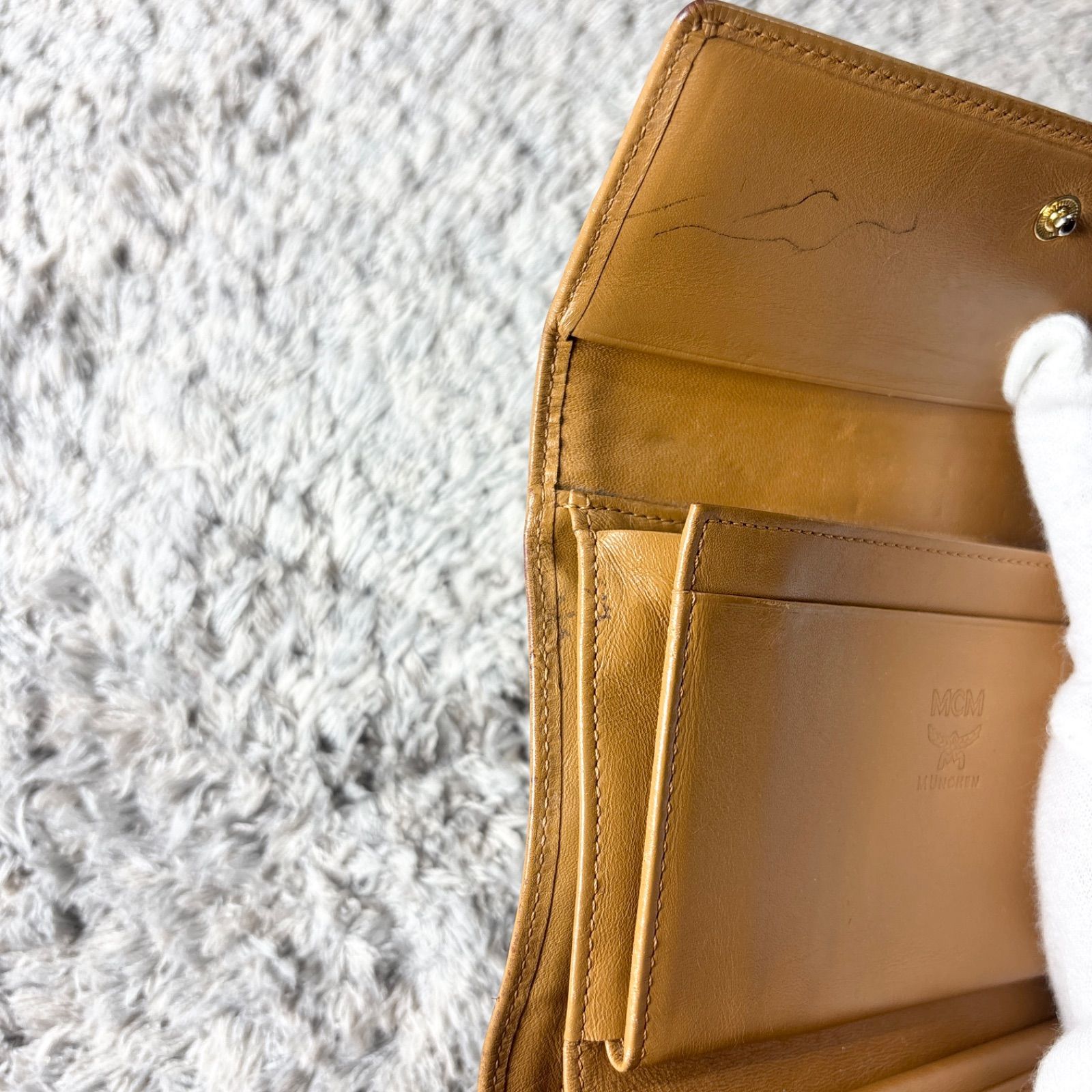 MCM エムシーエム 三つ折り財布 ヴィセトス柄 ストライプ ミディアム