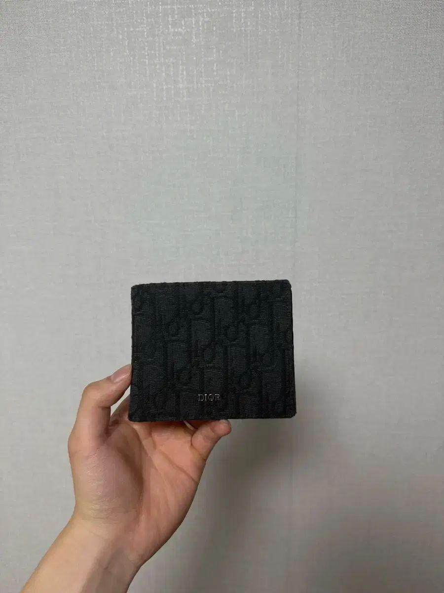 ディオール オブリーク 二つ折り財布