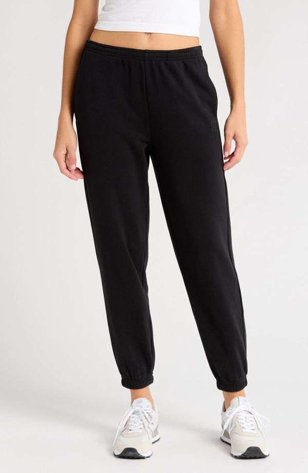 ビュオーリ レディース ボトムス カジュアルパンツ ジョガーパンツ ロゴ Vuori Sedona Logo Joggers BLACK ブラック