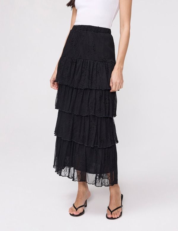 ファイナリー ロンドン レディース ボトムスカート ティアード メッシュ ミディ Finery London Elisa Mesh Midi Tie red Skirt Black ブラック