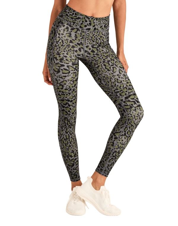 アドアミー レディース ボトムス カジュアルパンツ レギンス Adore Me Aura Leggings Animal grey グレー