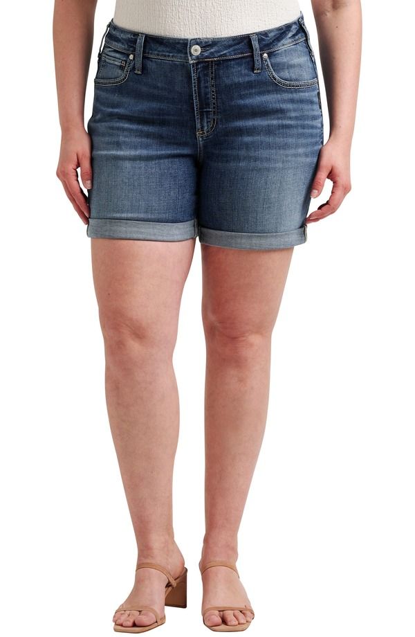 シルバー ジーンズ レディース ボトムス デニムパンツ プラスサイズ ショートパンツ Silver Jeans Co Mid Rise Denim Boyfriend Shorts Plus INDI