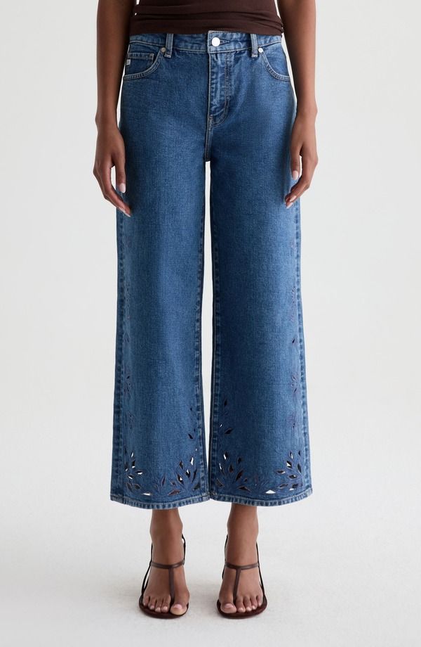 エージー レディース ボトムス カジュアルパンツ ワイドレッグ ジーンズ AG Saige Wide Leg Crop Jeans MALBEC
