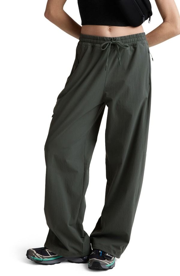 ビヨンドヨガ レディース ボトムス カジュアルパンツ Beyond Yoga Peak PantsLATE GREEN スレート