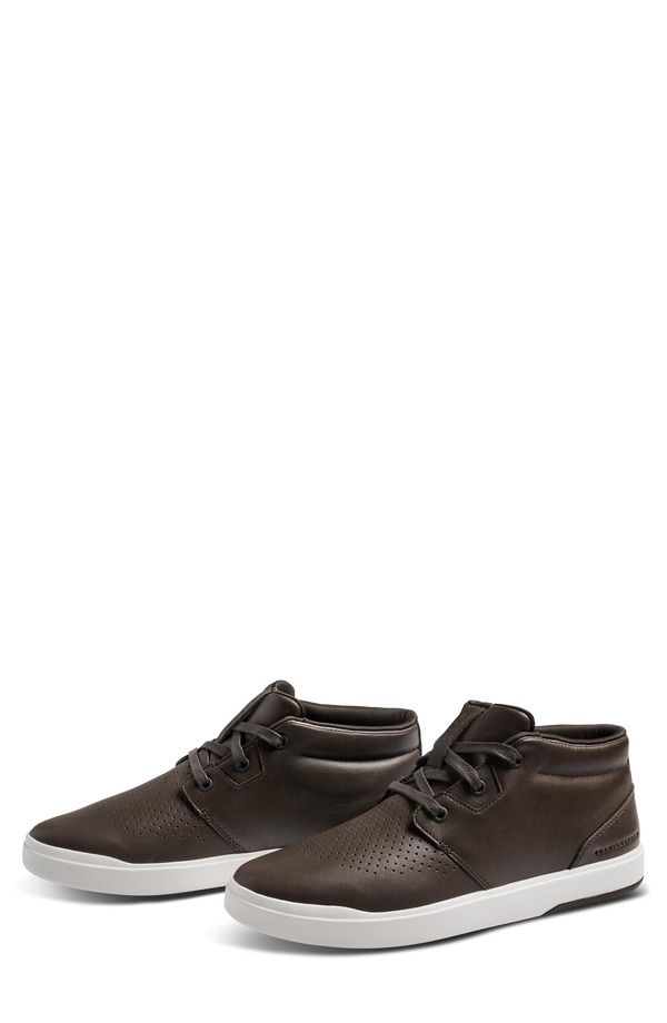 トラビスマヒュー メンズ シューズ ブーツ・レインブーツ スニーカー TravisMathew The Modern Chukka Sneaker Men CHOCOLATE チョコレート 42,120円