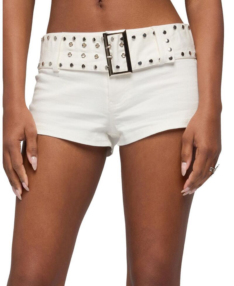 アディクテッド レディース ボトムス ハーフパンツ・ショーツ ショートパンツ デニム Edikted Studded Belt Denimicro Shorts White ホワイト