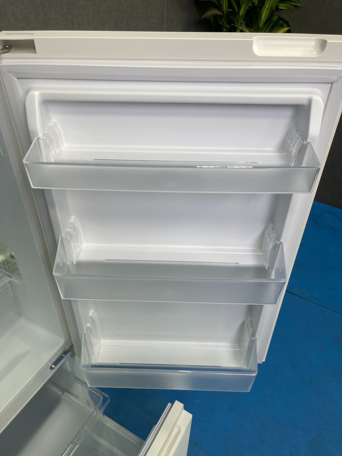 安心の1年間保証付き】 2025年製美品 Panasonic 180L 冷蔵庫 NR-B18C2 