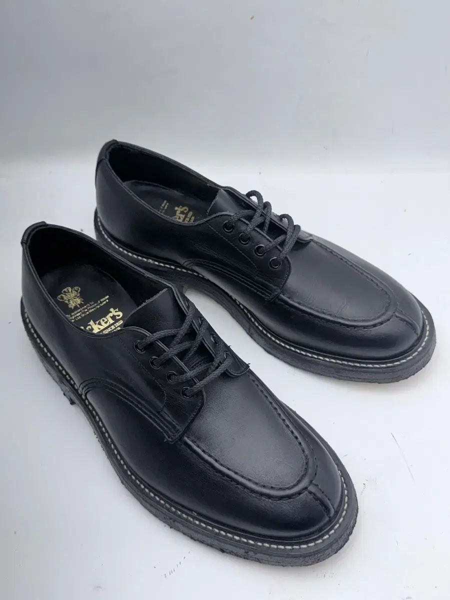 トリッカーズ (Tricker's)