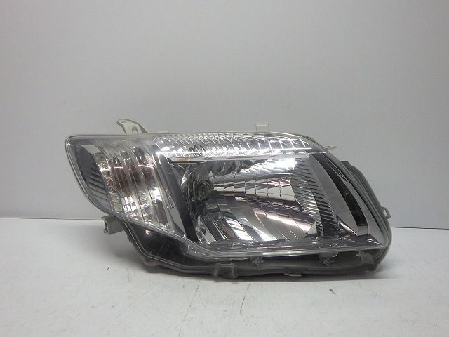 カローラフィールダー 右ヘッドライト ハロゲン NZE141 NAE144 前期 13-98 ウ 81130-13390 コーティング 綺麗 260703319