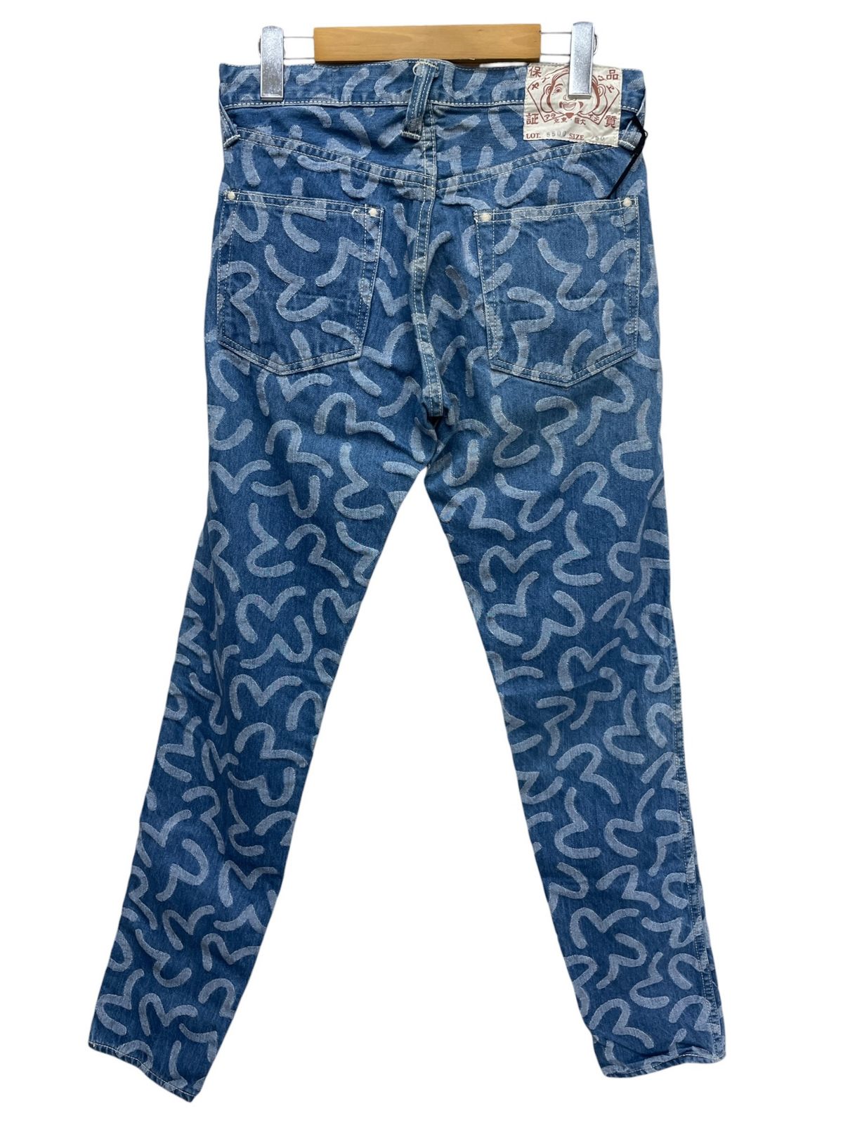エヴィス　EVISU 5500 カモメ総柄　濃紺インディゴ　デニムパンツ　30. EVISU (エヴィス) LOT.5500 カモメ総柄 ジャガード デニムパンツ 30