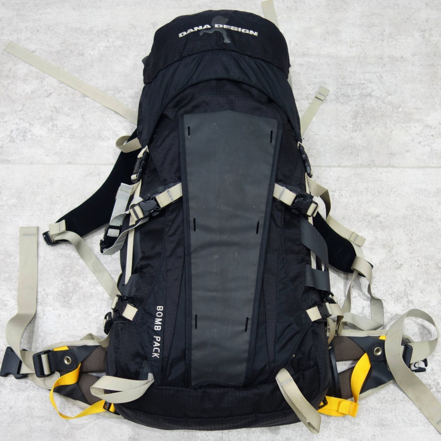 希少 デイナデザイン DANA DESIGN バックパック 登山 ボムパック B