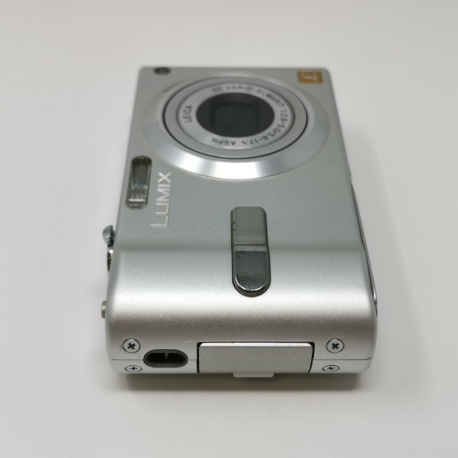 Panasonic LUMIX DMC-FS1 シルバー コンデジ カメラ ジャンク SDカード