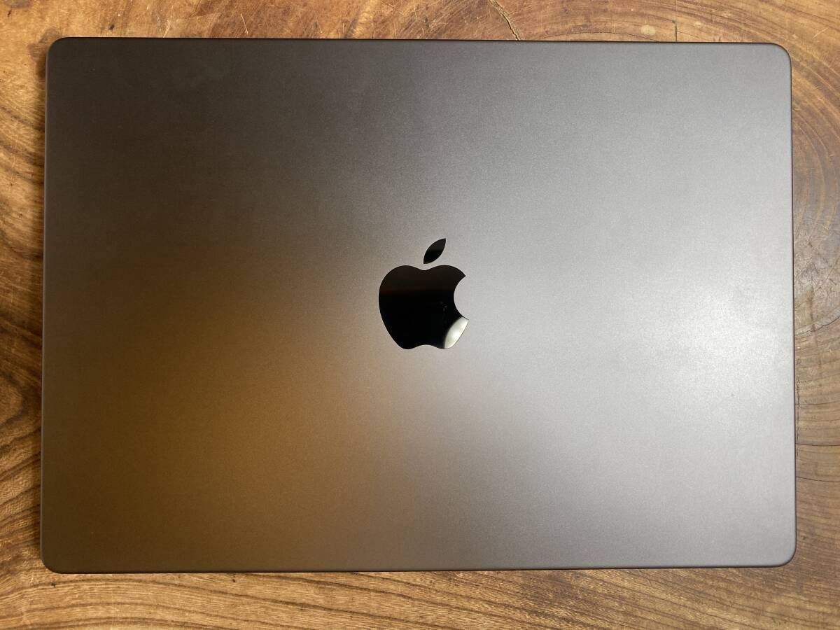 極美品 MacBook Pro 14 M5 Office2024 Win11保証付 - メルカリ