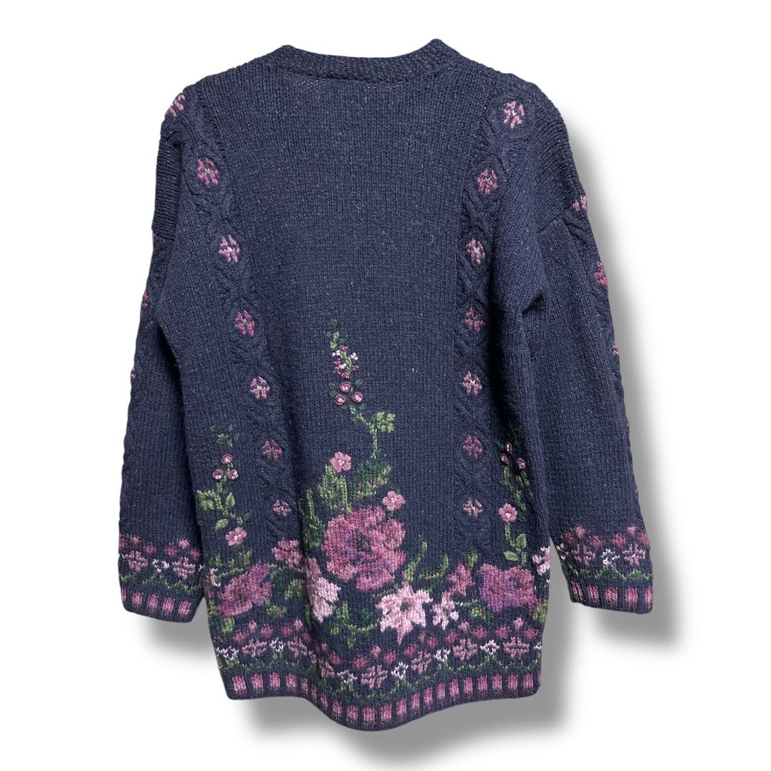イチロウ様ローラアシュレイ　花柄ニットカーディガン　ケーブル　刺繍　ヴィンテージ Laura Ashley ローラアシュレイ フラワーデザイン ニットカーディガン
