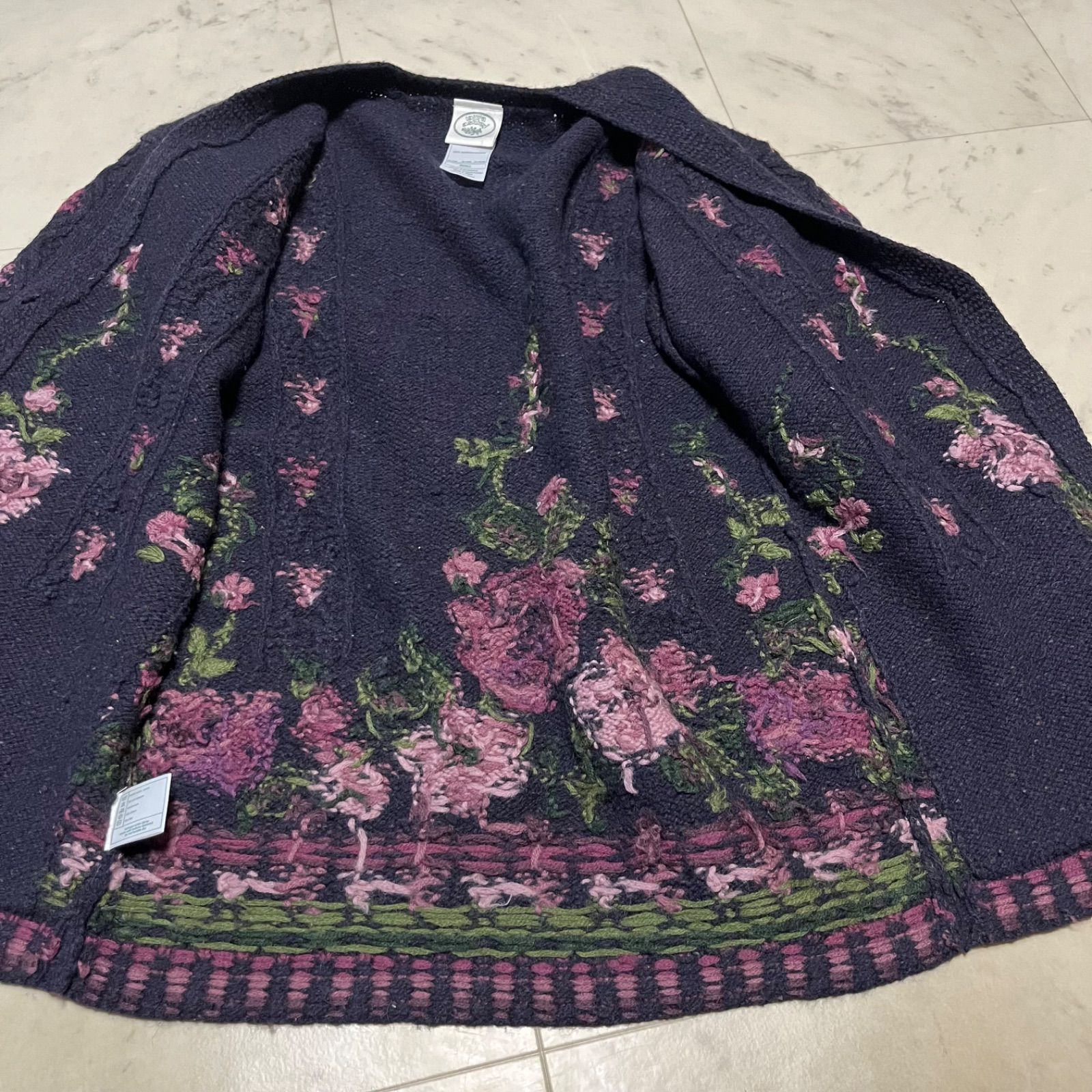 Laura Ashley ローラアシュレイ フラワーデザイン ニットカーディガン