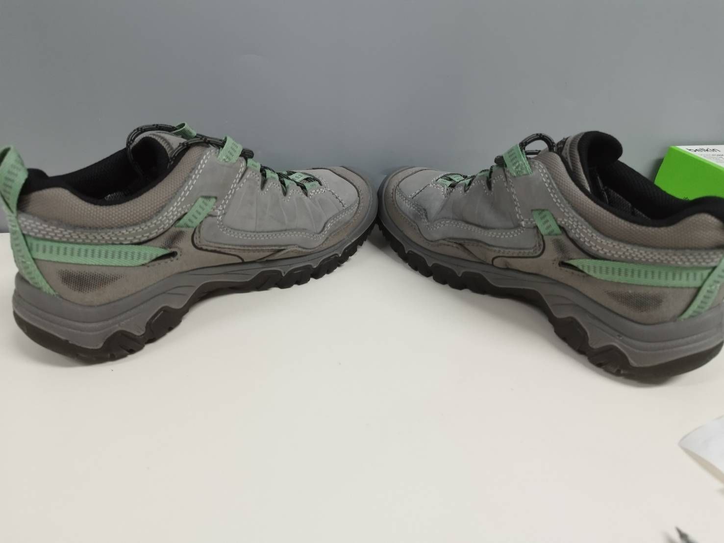 良品】KEEN ウィメンズ ターギー フォー ウォータープルーフ 