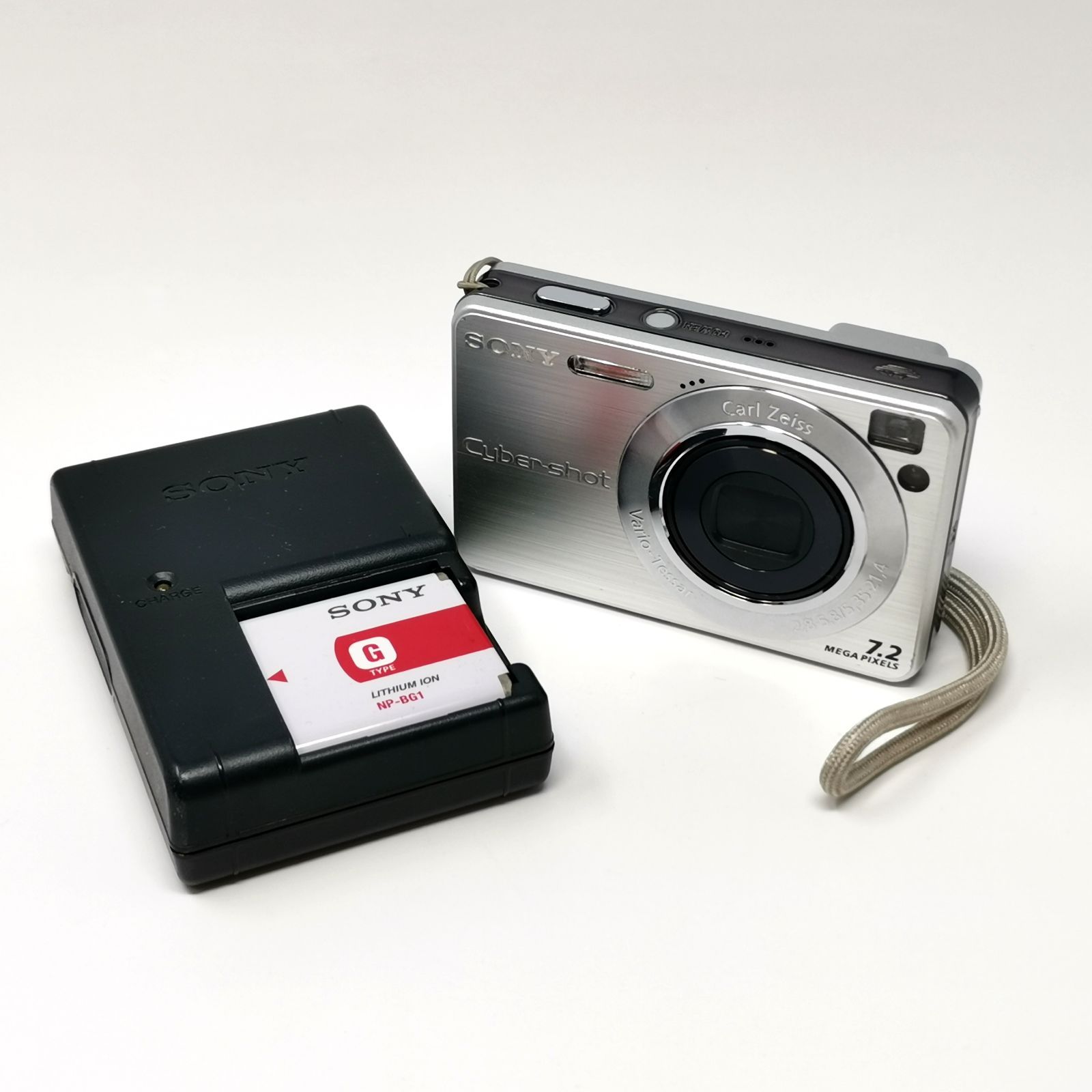 カメラ SONY Cyber-shot DSC-W110 シルバー 動作確認済 SDカードなし