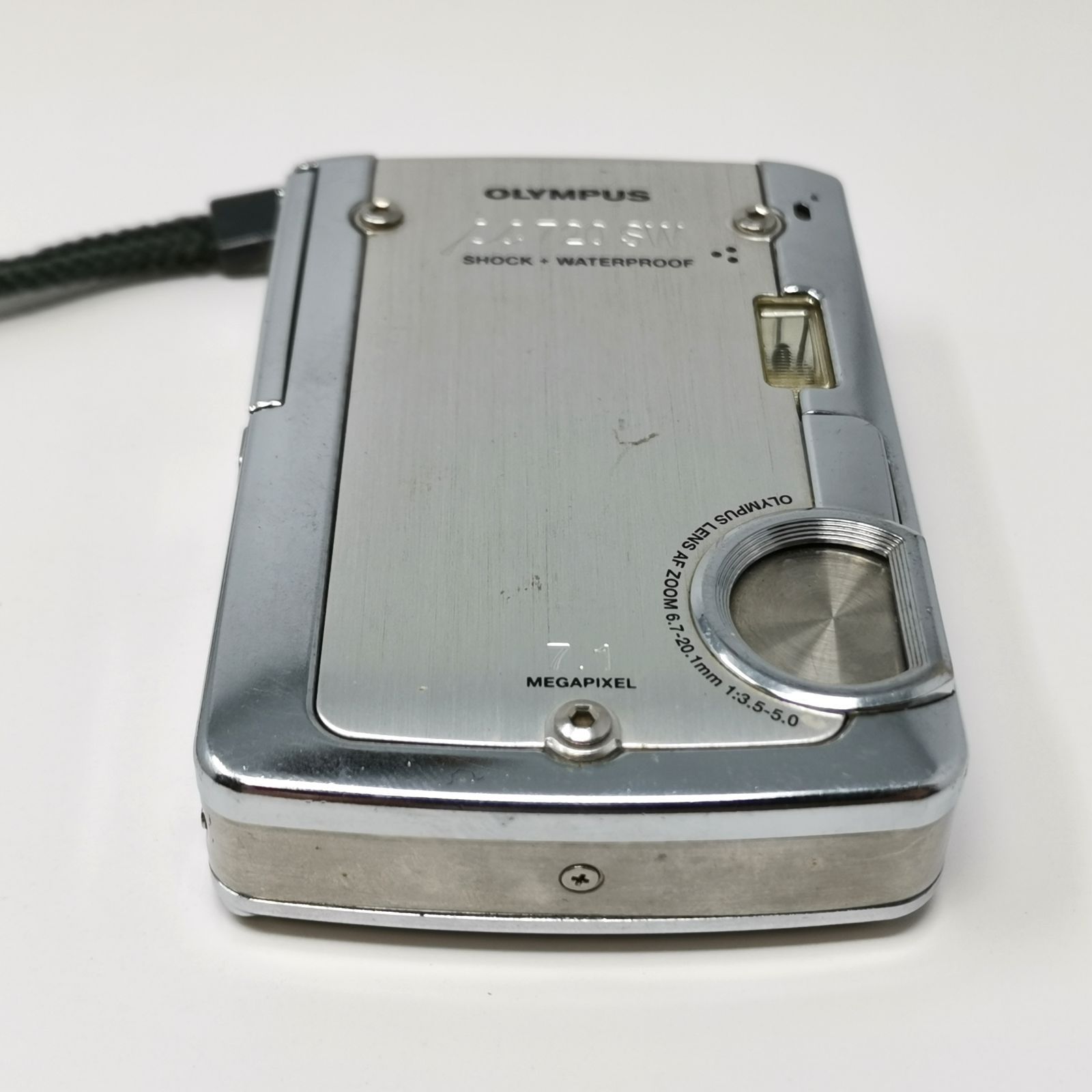 OLYMPUS μ720SW シルバー コンデジ カメラ 動作確認済み SDカードなし