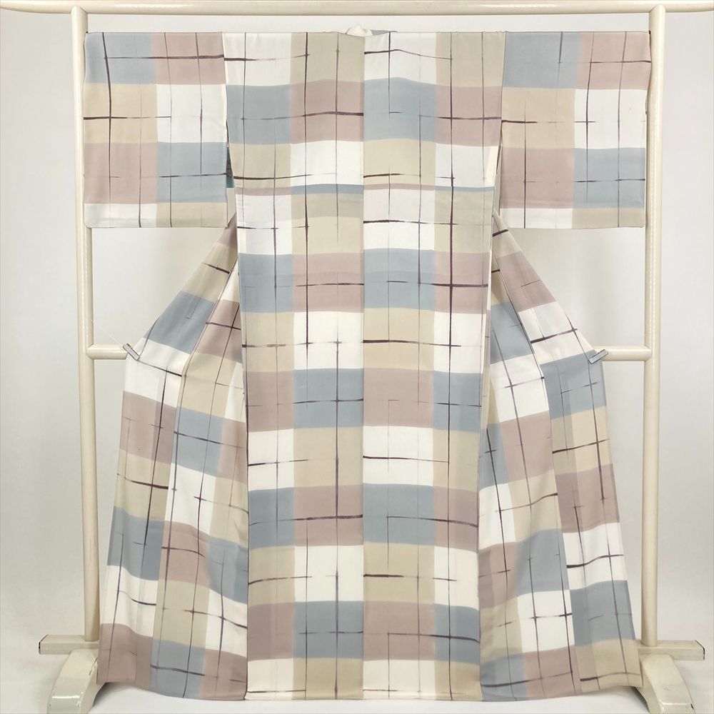 たんす屋 TANSU-YA 着物 リユース着物 単衣小紋 ベージュ カジュアル 格子 チェック柄 単衣 絹 洗い済 【身丈】165cm【裄丈】71cm 7650004317159