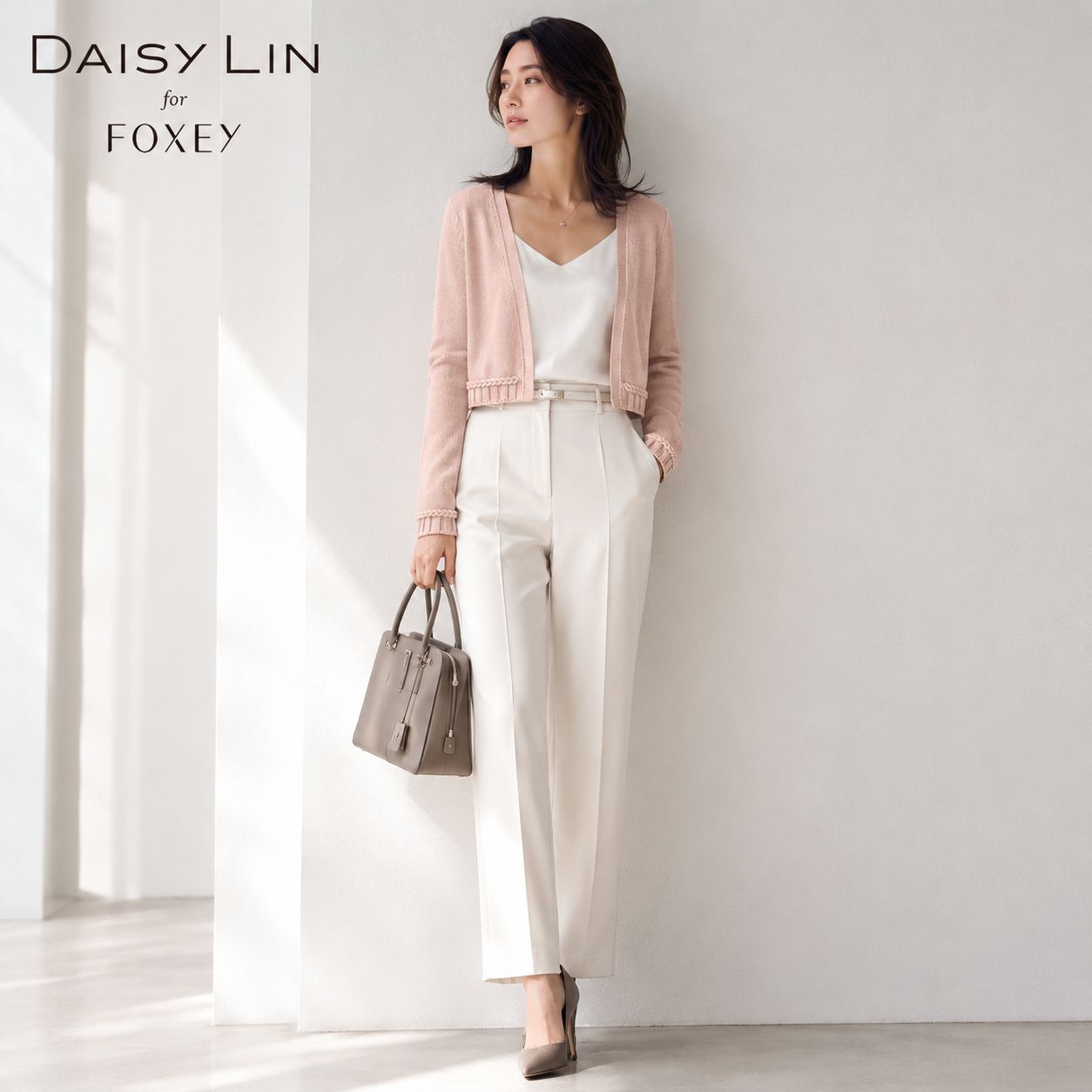 希少サイズ42【美品 / チェーンステッチの飾りをあしらう 】DAISY LIN