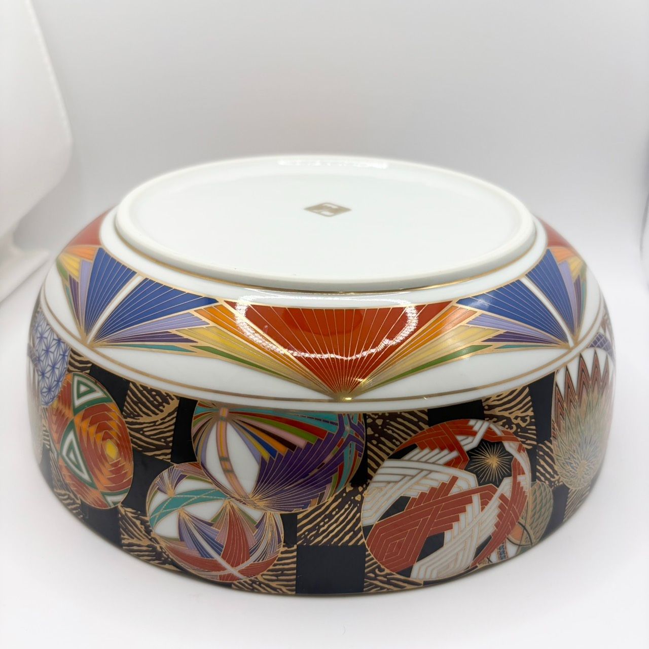 前畑陶器 庫山窯 手毬 大鉢23cm 美濃焼 色絵 金彩 手まり柄 深鉢