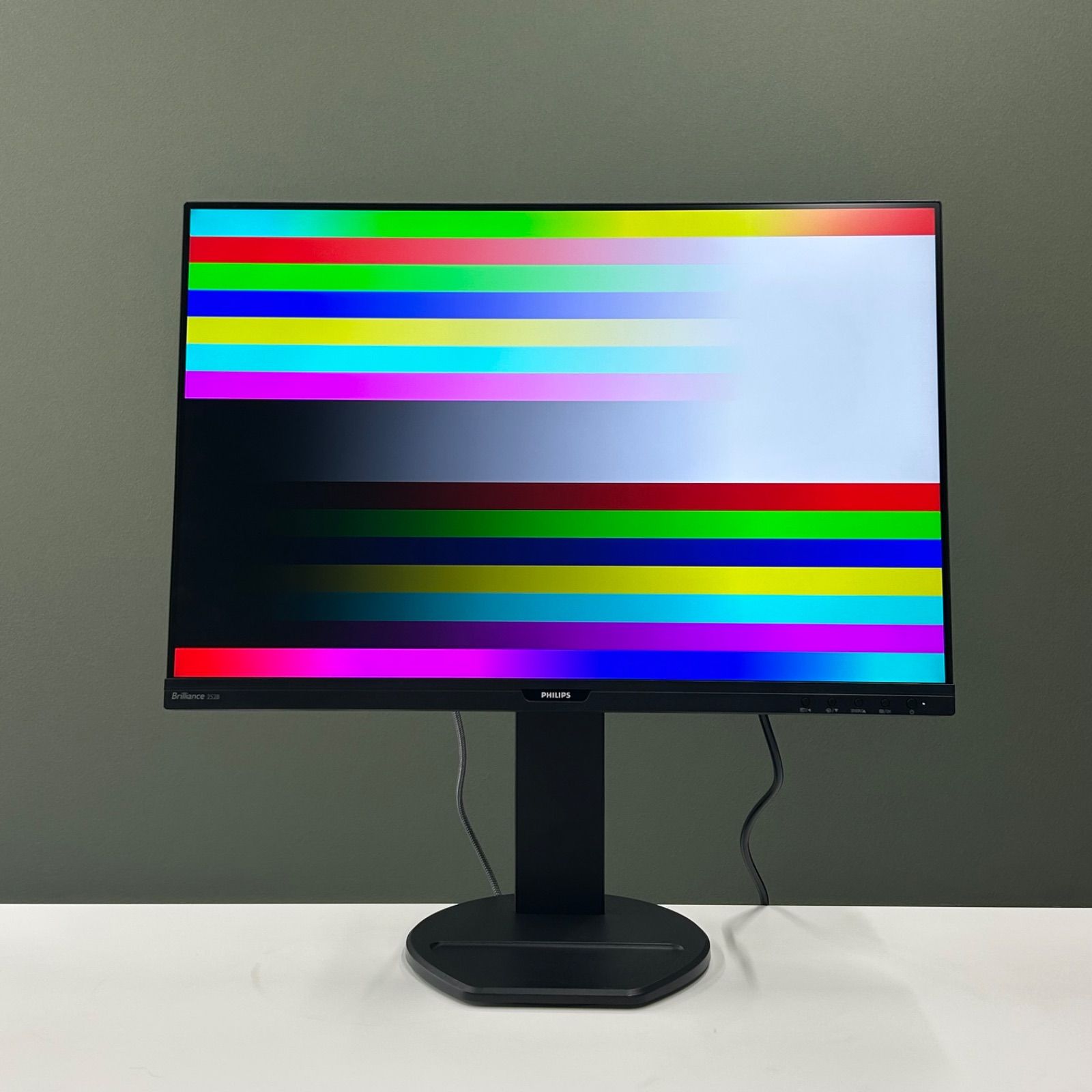 PHILIPS ディスプレイ モニター 本体 2台セット 2台セット】25インチ 2022年製フィリップスモニター - メルカリ