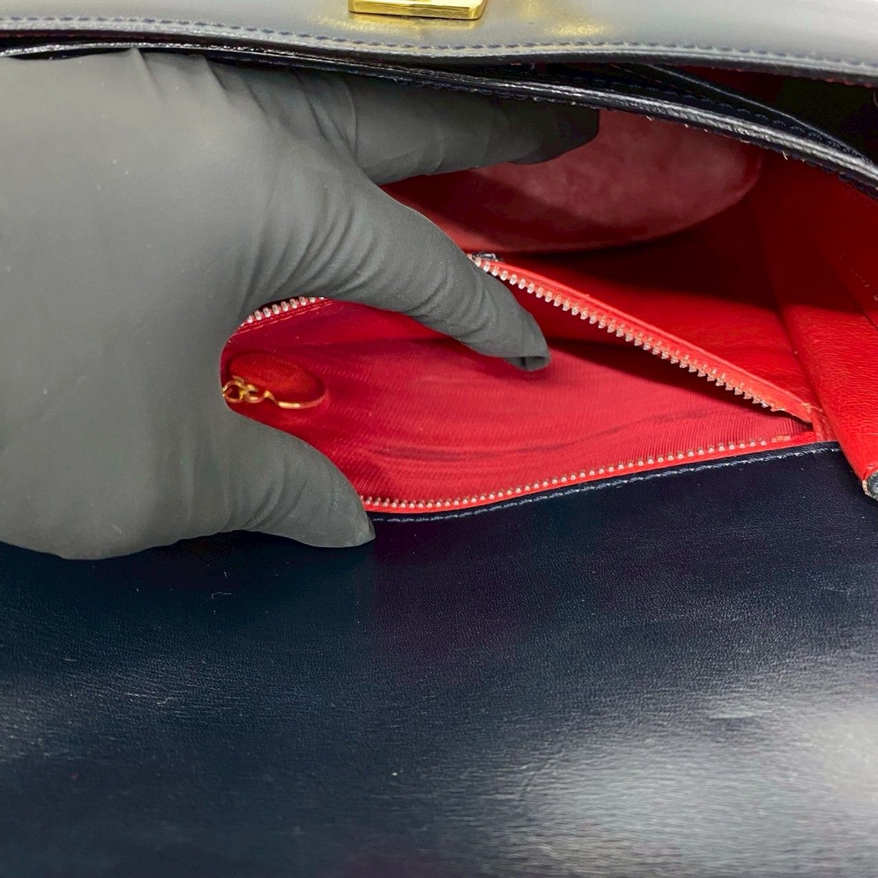 極 美品 保存袋付き CELINE セリーヌ ヴィンテージ サークル ロゴ 金具