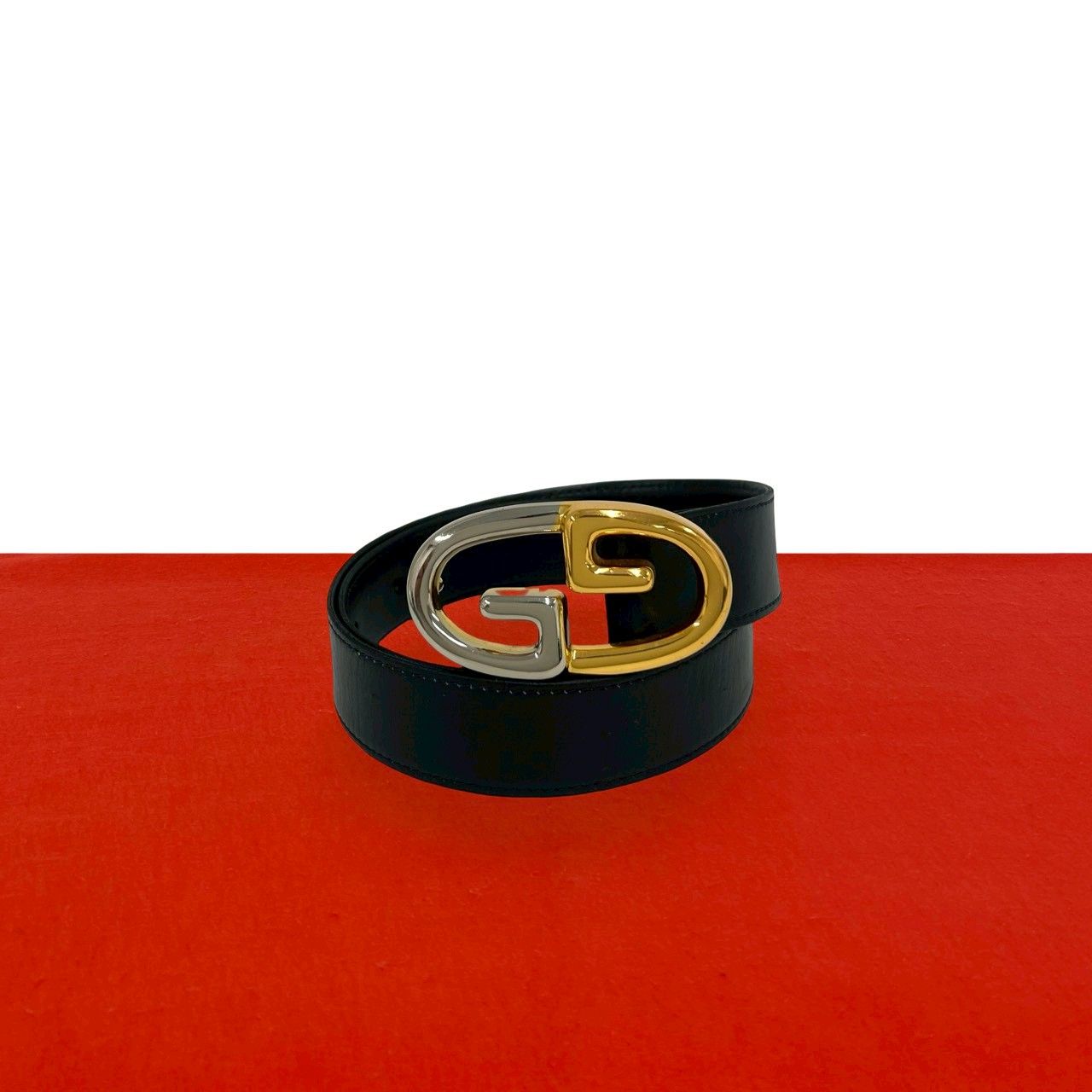 極 美品 希少品 GUCCI グッチ ヴィンテージ GG ロゴ 金具 バックル