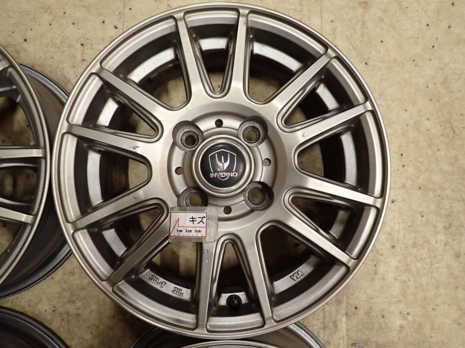 4本SET 会社宛 送料無料 13×5J インヴェルノ アルミ 4穴 PCD 100mm +35 