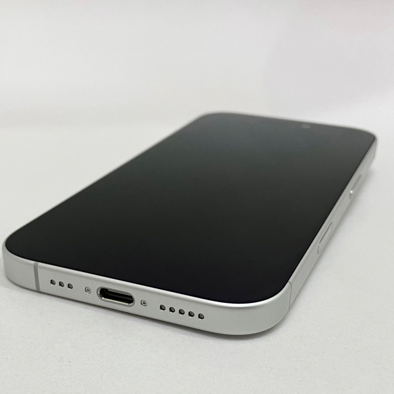 ほぼ新品】iPhone17 256GB ホワイト SIMフリー EKI50081 S - メルカリ