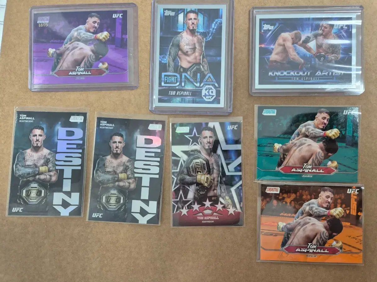 UFC トム・アスプナル カード 出品