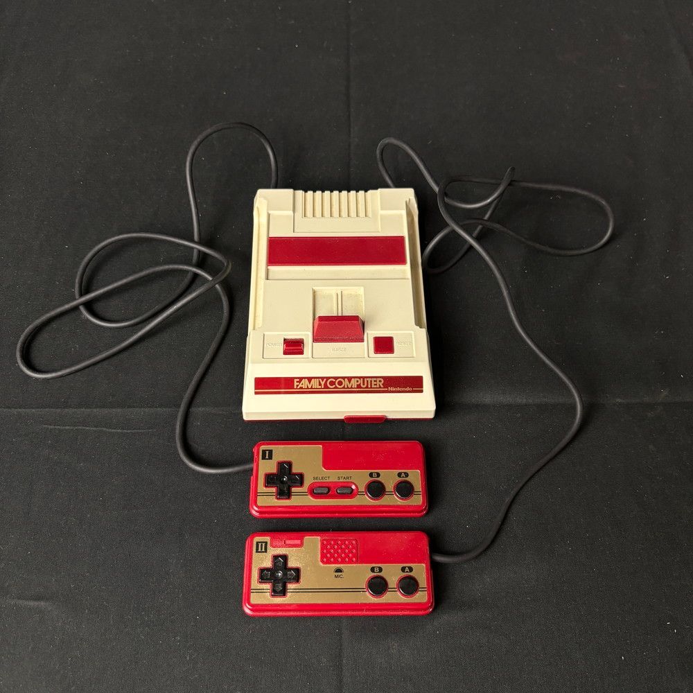 ◇ニンテンドークラシックミニ ファミリーコンピューター CLV-101 763