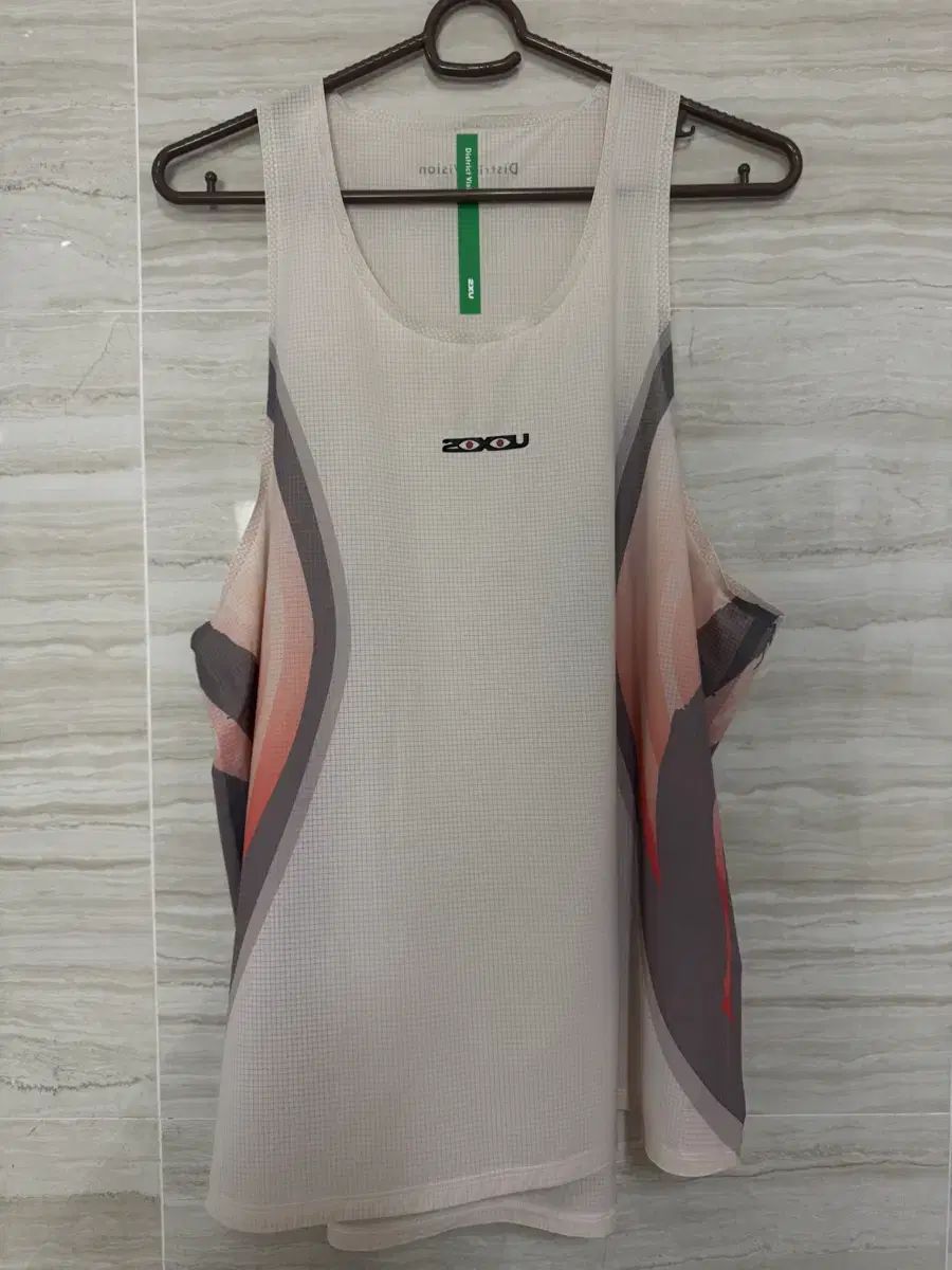 2xu x ディストリクトビジョン シングレット