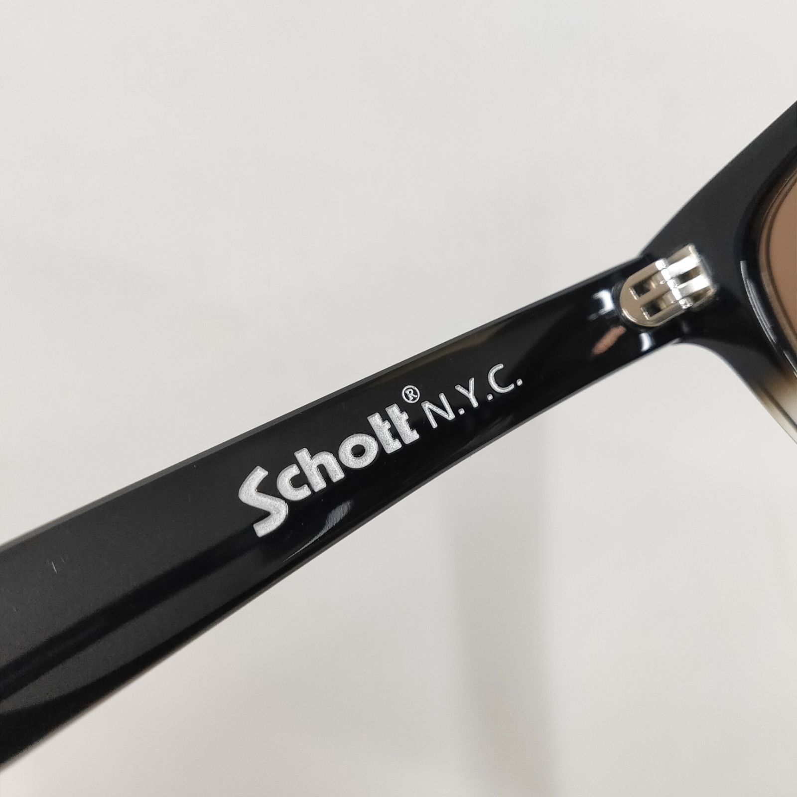 Schott N.Y.C. ショット Jason ジェイソン サングラス メンズ Schott NYC Jason ブラックサングラス