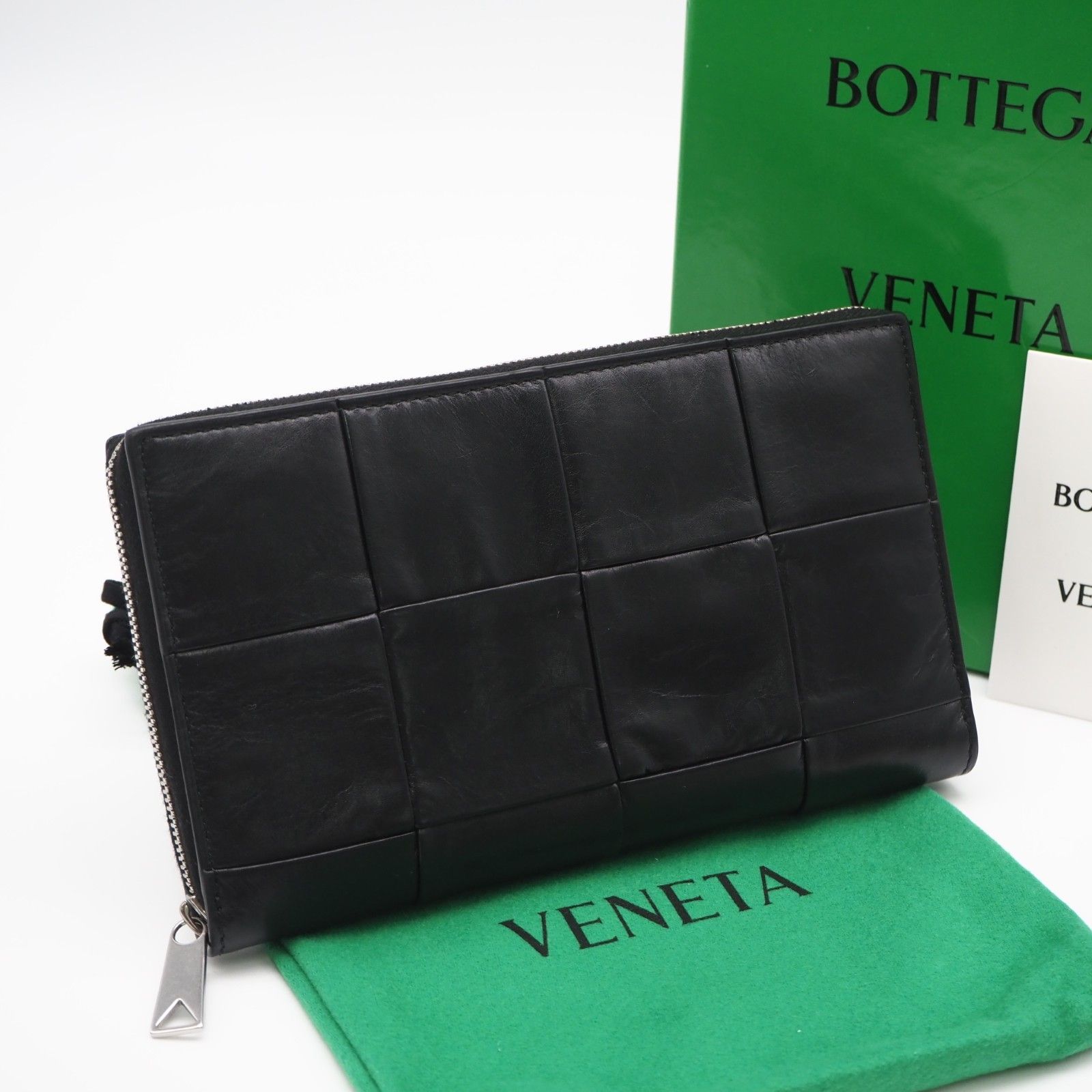 ★3日以内返品可★ BOTTEGAVENETA ボッテガヴェネタ カセット ジップアラウンドウォレット 690945 長財布 ブラック カーフレザー ナイロン メンズ