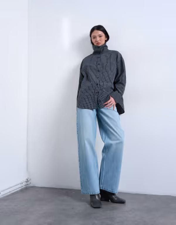 トップショップ レディース ボトムス デニムパンツ ローライズ ジーンズ Topshop Cinch low rise relaxed jeans in bleach