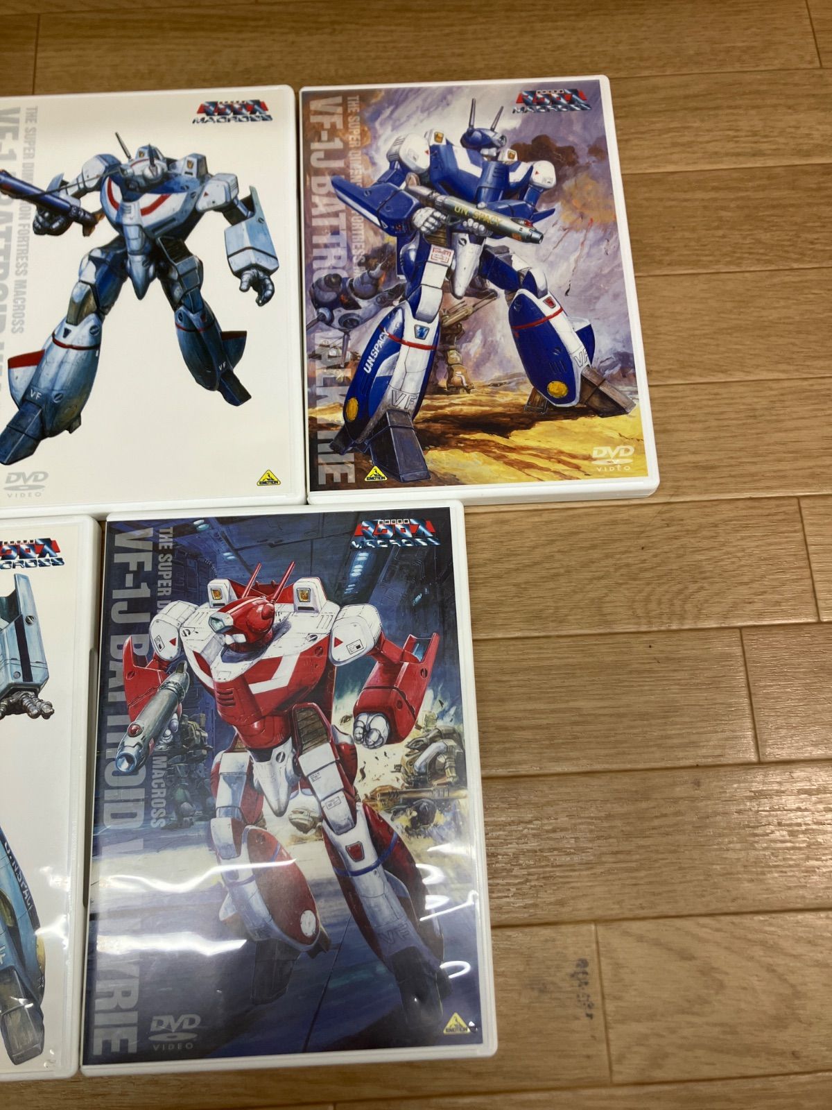 ☆超時空要塞マクロス DVD全5巻セット《HT09D》※BOX欠品 B4 - メルカリ