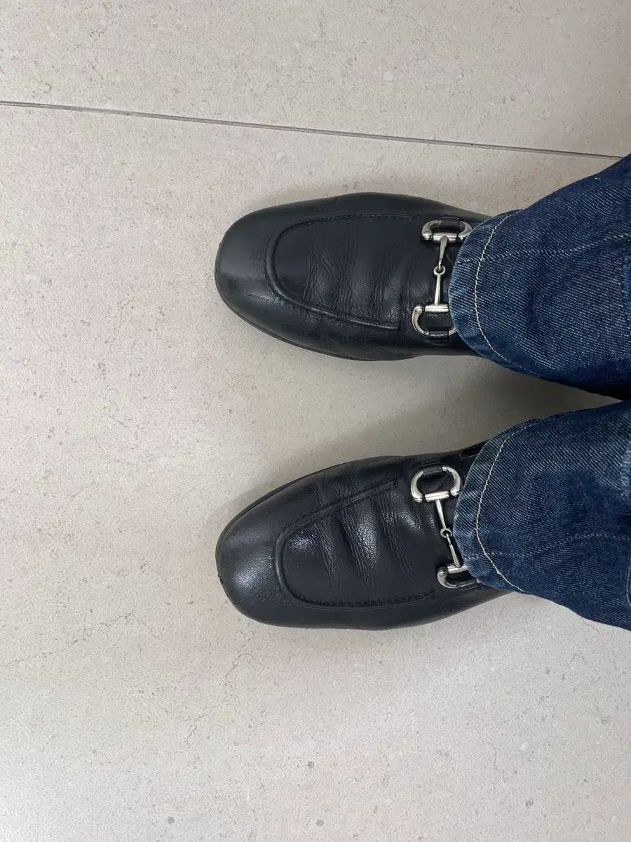 グッチ ホースビット ローファー 270 33,938円