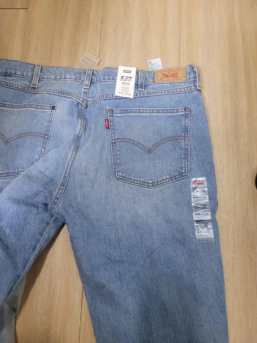 リーバイス 537 ウェスタン ブーツカット デニム 36 ㅡ 32 【公式通販】
