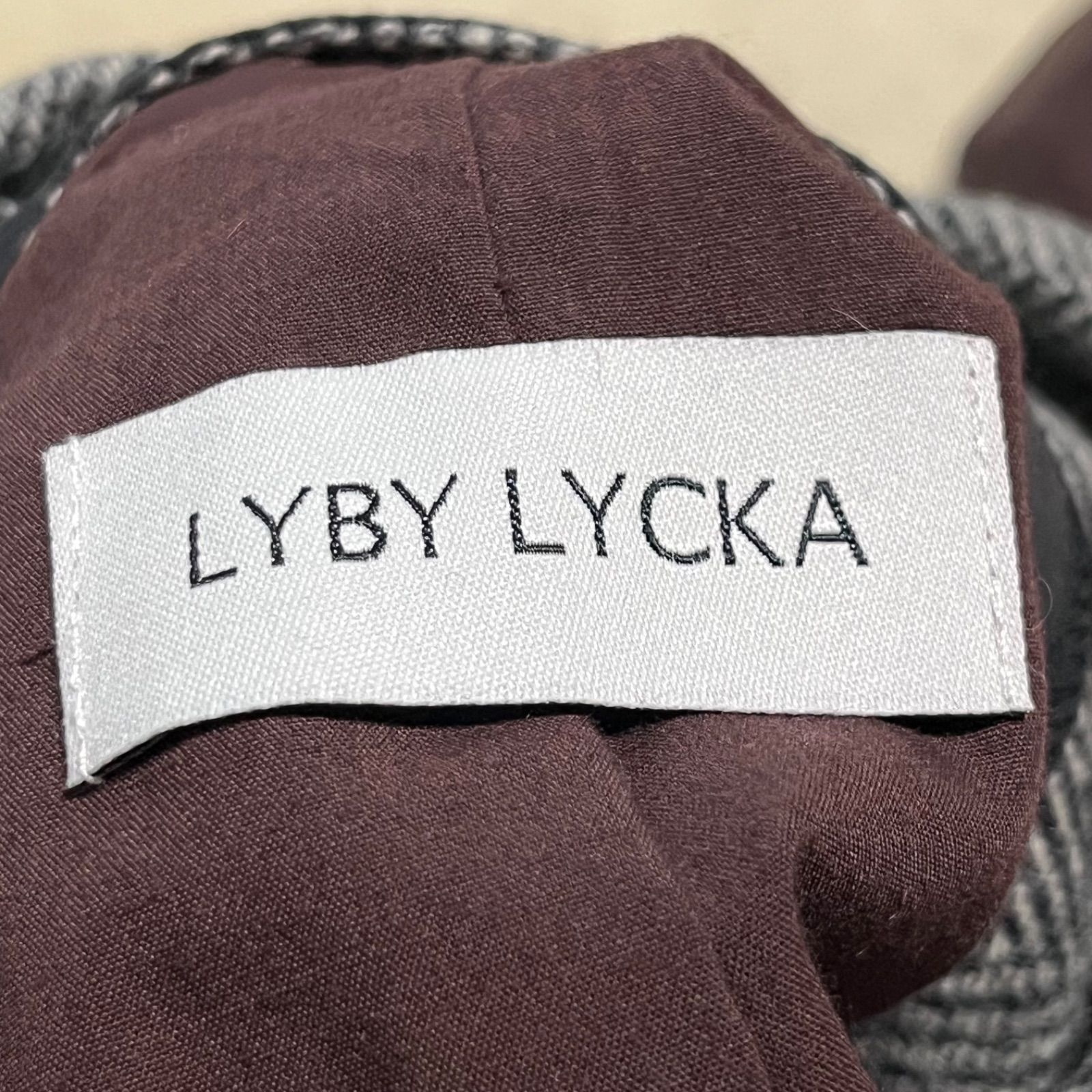 LYBY LYCKA リビーリュッカ インナー付き レザーコート ノーカラー 