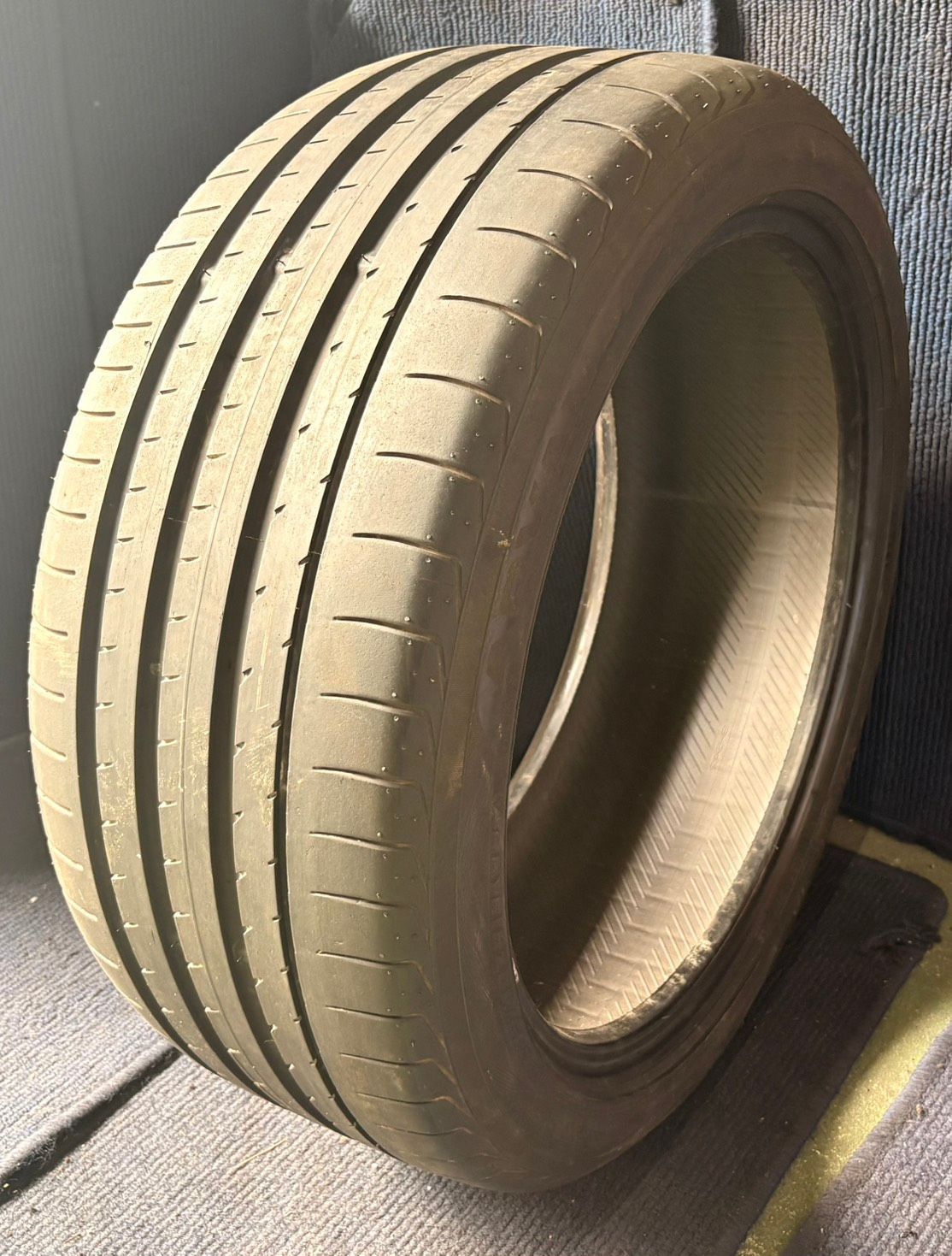 送料無料2022年製造溝7分山YOKOHAMA ADVAN Sport V105 1本 245&frasl;40R19 ASP3747