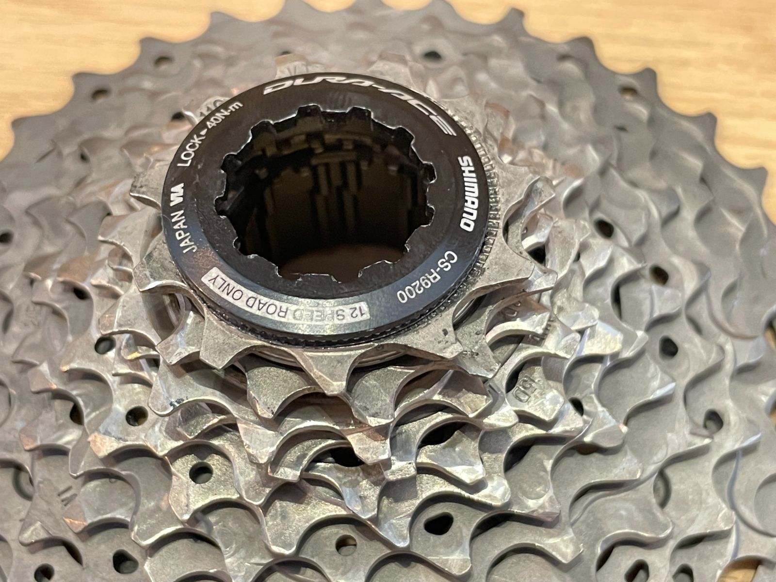 P4536 USEDSHIMANO シマノ CS-R9200 11-34T 12s di2専用 スプロケット