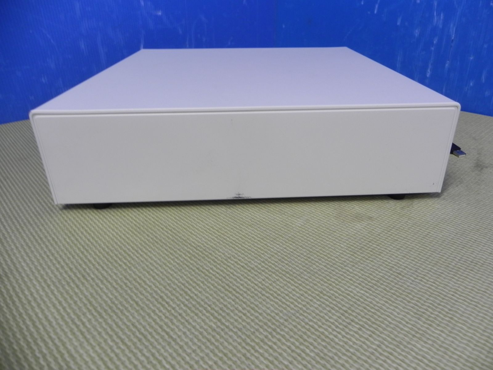 H799☆APG キャッシュ ドロワー レジEKDS448-2-W410-A22 動作品・送料