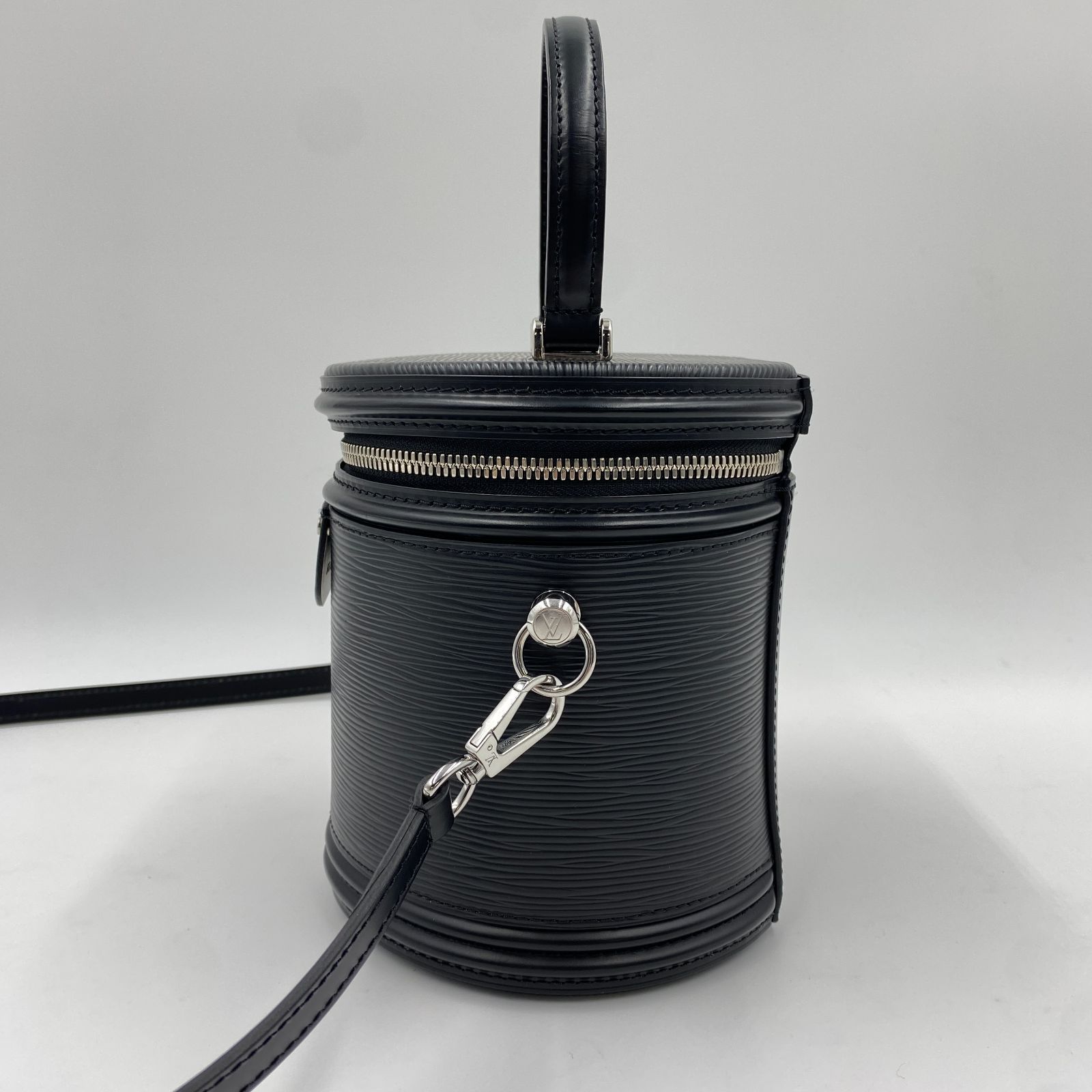 ルイヴィトン LOUIS VUITTON カンヌ M52226 エピ ショルダーバッグ 黒