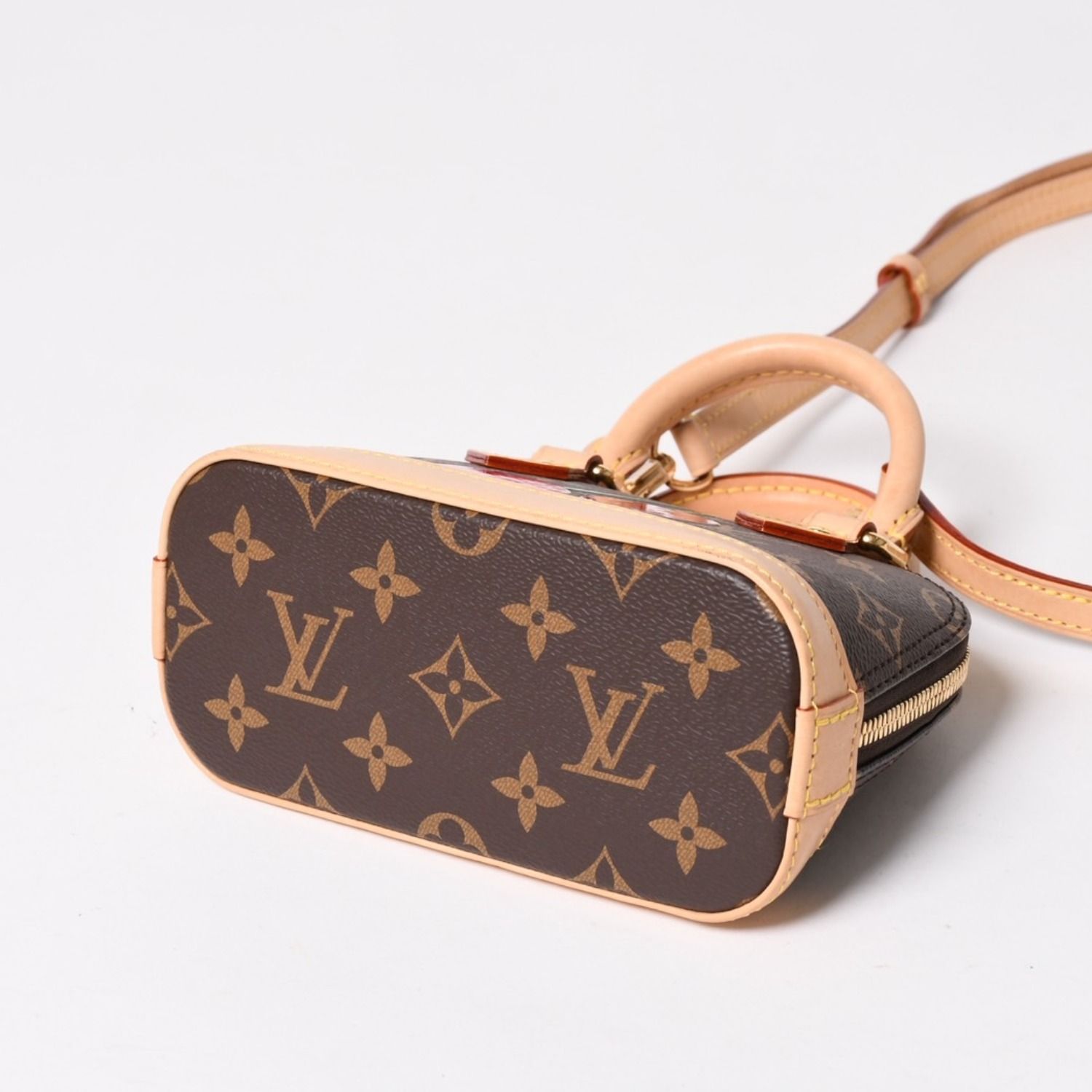 極美品 LOUIS VUITTON ルイヴィトン モノグラムキャンバス チェリー TM 