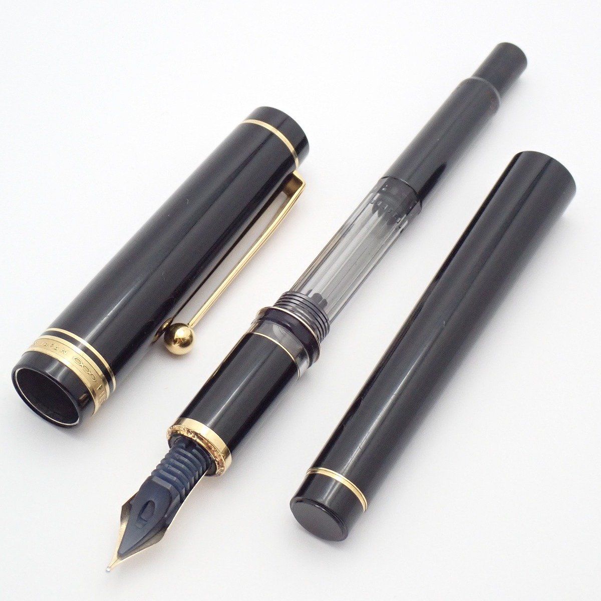 PILOT パイロット カスタム 万年筆 14Kペン先 ベスト型 ブラック×ゴールド PILOT パイロット カスタム 万年筆 14Kペン先 ベスト型 ブラック