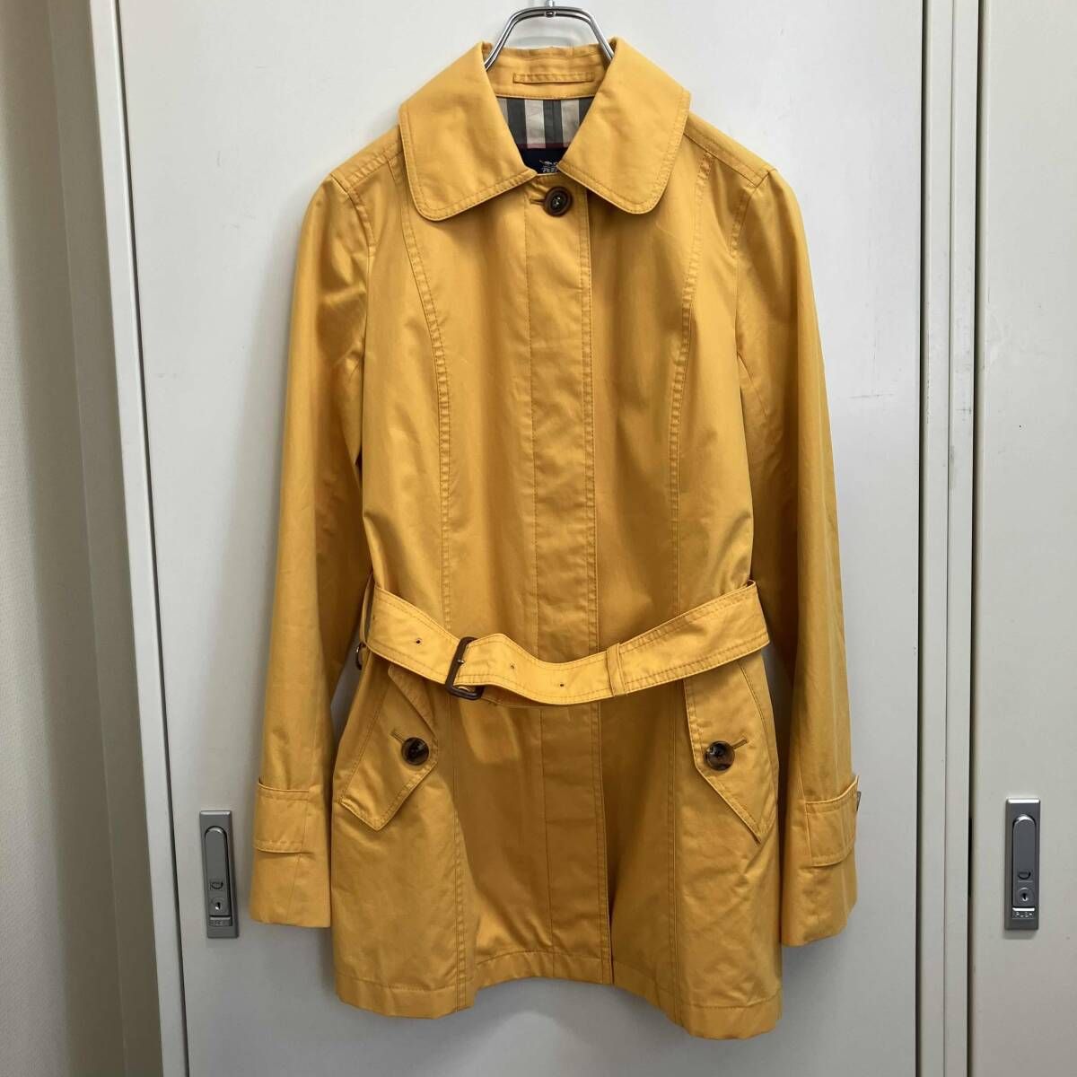 ✿BURBERRY バーバリー　ジャケット サイズ38 BURBERRYイエローカラージャケット サイズ38バーバリー - メルカリ